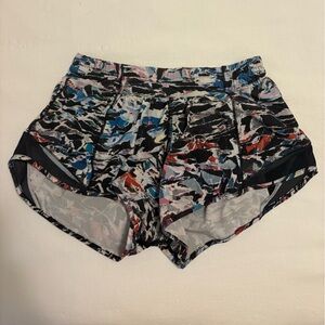 Lululemon Athletica Black and Blue Athletic Shorts - like new!
